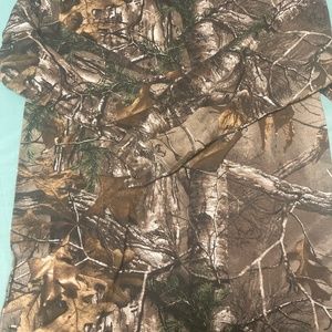 Mens Long sleeve camo Realtree xtra sz L